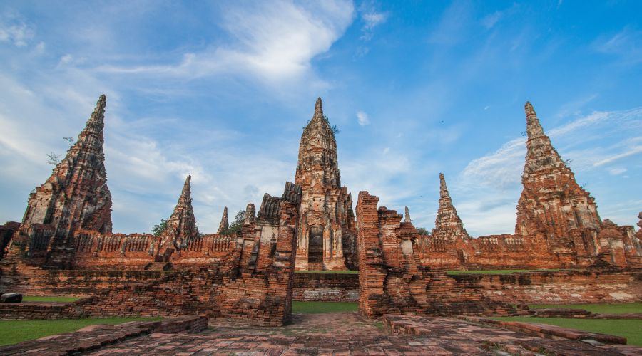 Ayutttaya - World Heritage Ancient Towns in South East Asia