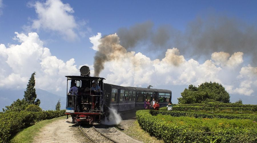 Darjeeling Himalayan Railway - World Heritage Mountain Railways in India