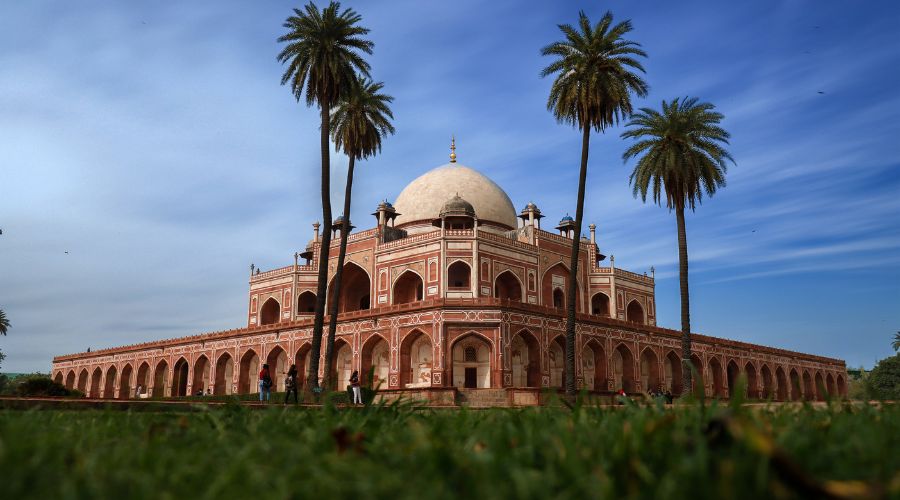 Humayun Tomb - World Heritage Sites in New Delhi.